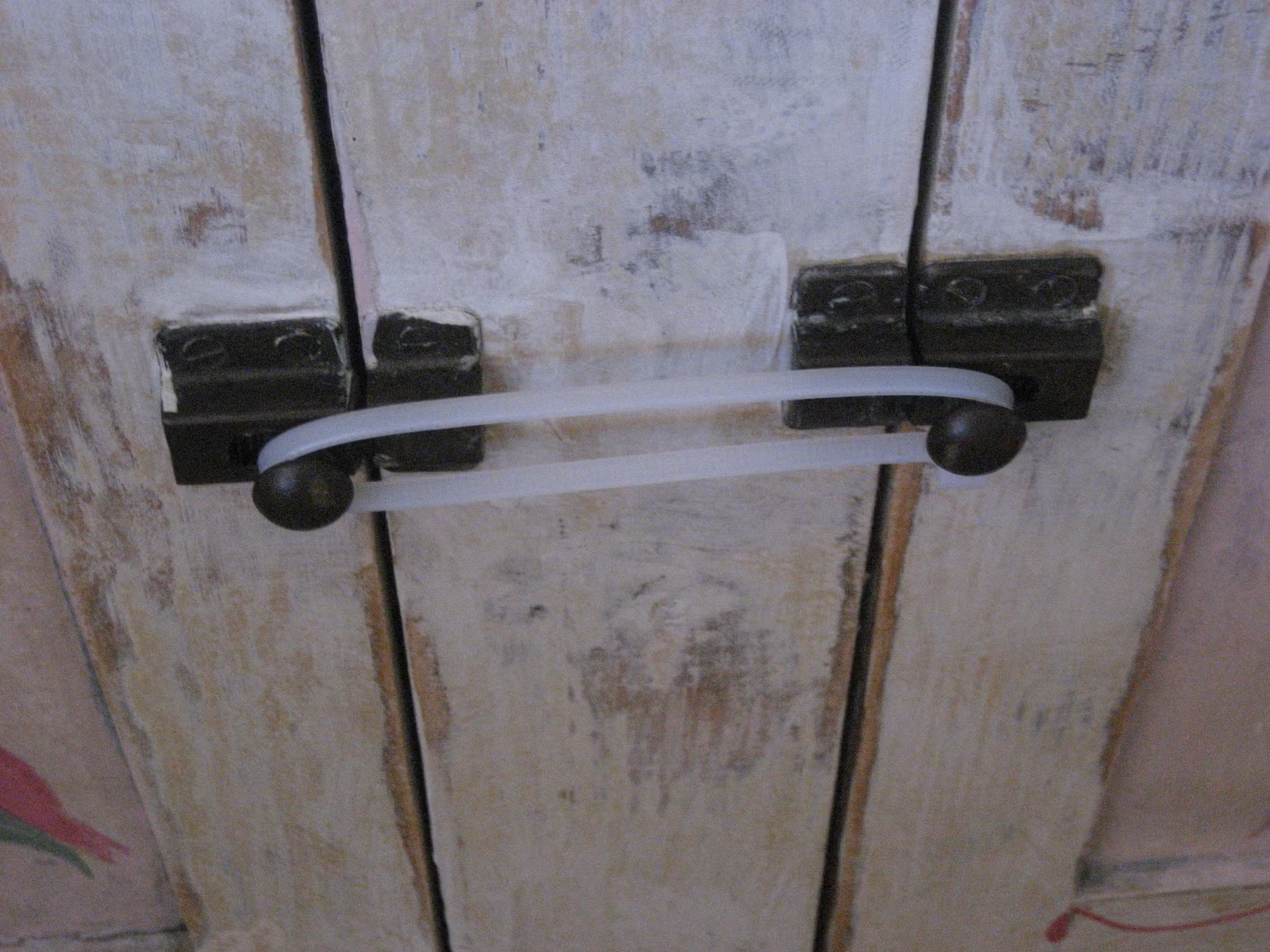 childproof zip ties